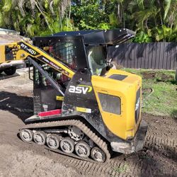 Bobcat Excavadora Volteó 