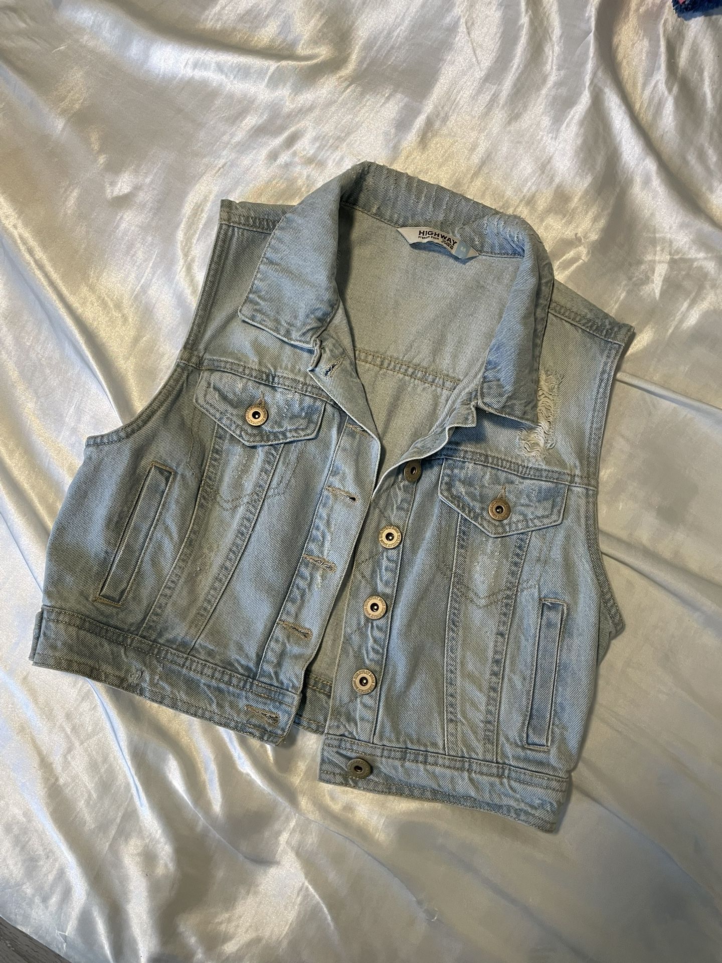 Women’s Jean Jacket Size M