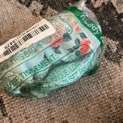 Dog Muzzles for Medium Dogs, Muzzle for Medium Sized Dog, Soft Nylon PrintMuzzle for Dogs, Soft Mesh Dog Muzzles for Biting Barking Chewing, Nylon Pri