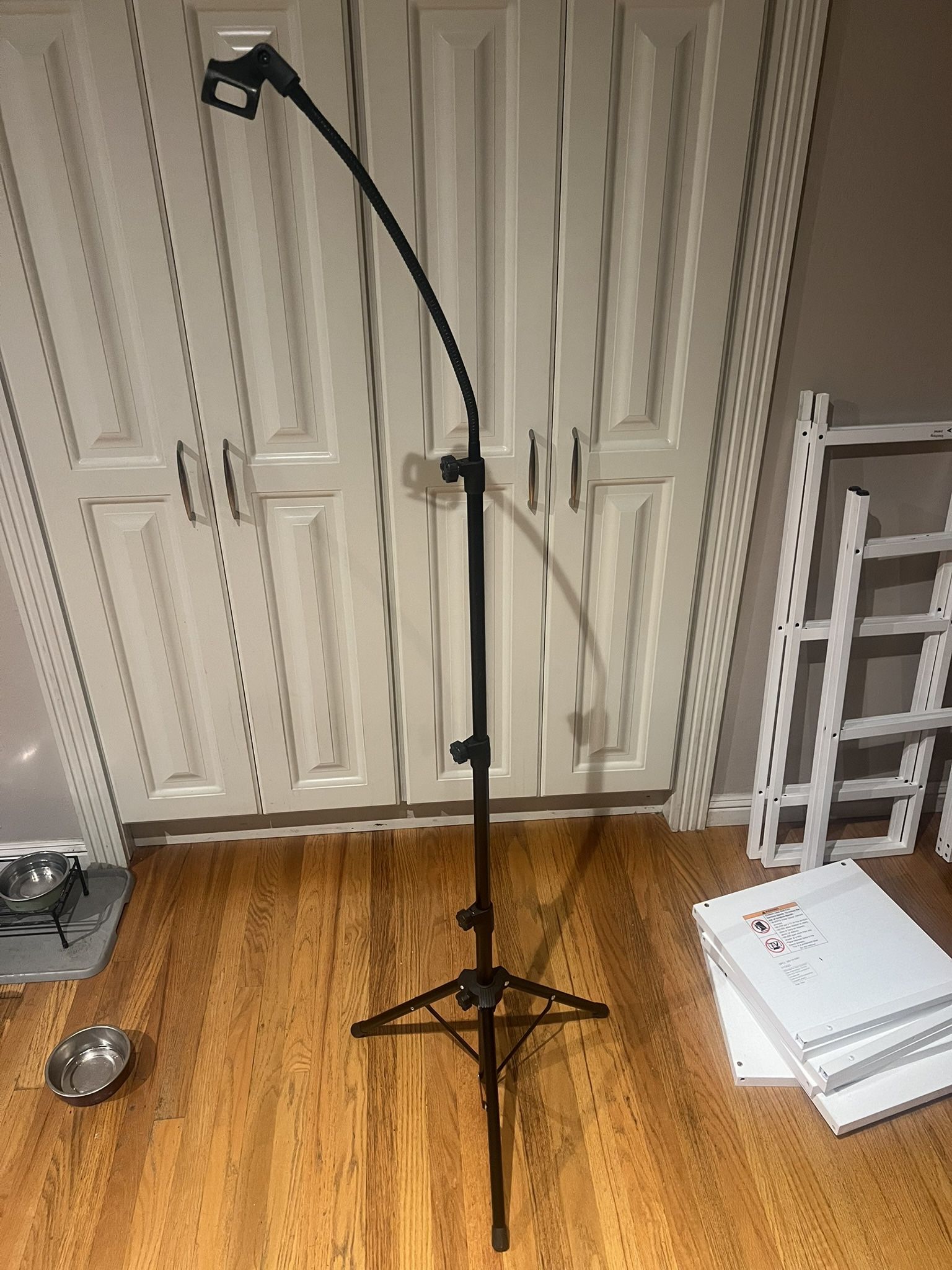 Microphone Stand