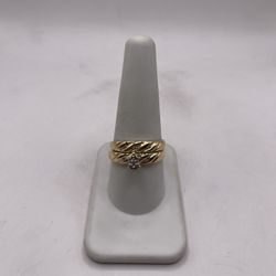 10kt Gold Engagement Style Ring Set w/ Design
