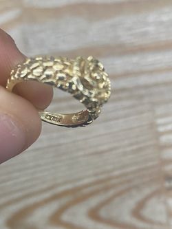 Gold rose nugget ring