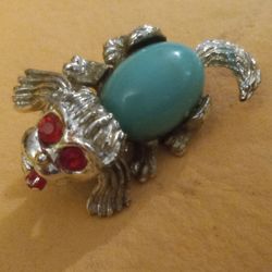Vintage Dog Pendent /brooch 
