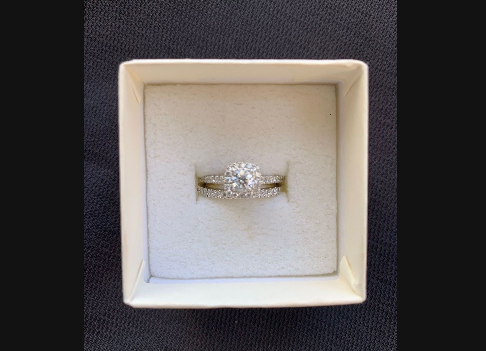 Vera Wang Engagement Ring And Wedding Band 14 Karat White Gold