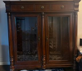 Large wood vintage display cubbard