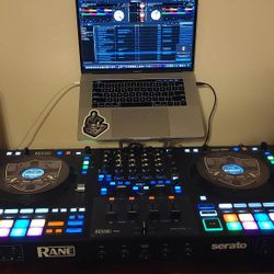 DJ SETUP