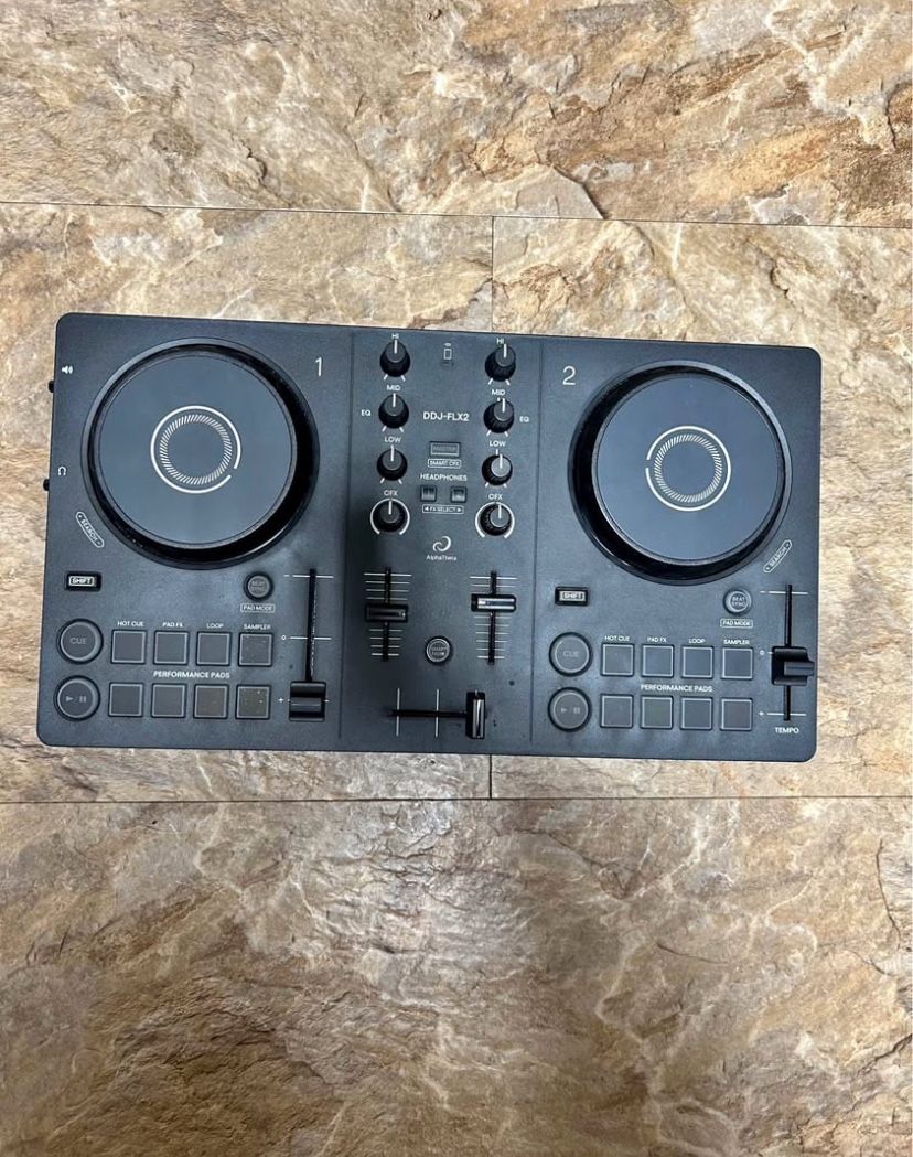 AlphaTheta DDJ-FLX2 DJ Controller