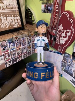 2018 Felix Hernandez Infield Grass Bobblehead
