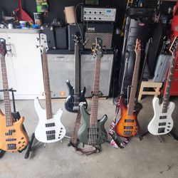 Bass Guitars  For Sale 
