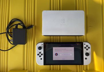 Nintendo Switch (OLED)