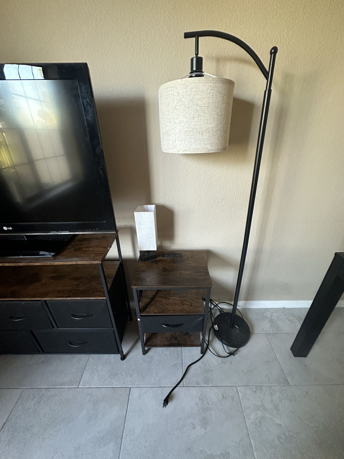 Tv Stand/ Dresser, Desk, Lamps, Night Stand, TV
