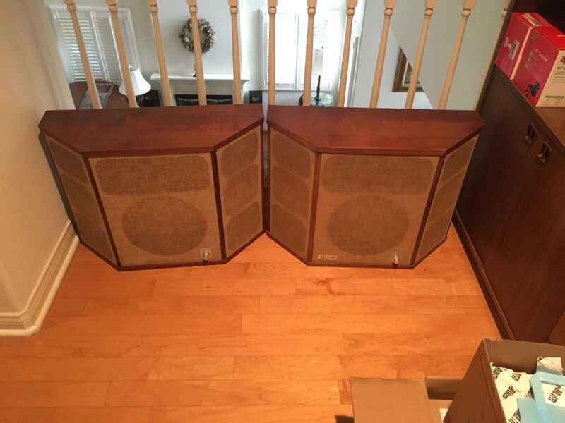 Acoustic Research AR-LST antique vintage stereo speakers