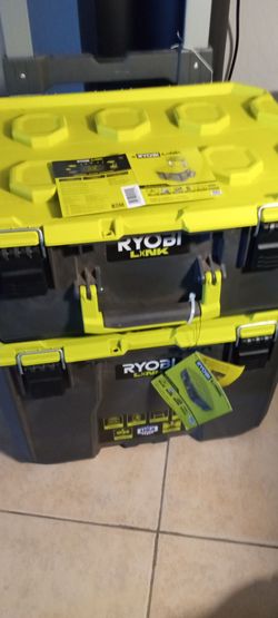 Ryobi link to piece rolling toolbox