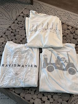 Set Of 3 Mens Travis Mathew Size large shirts 