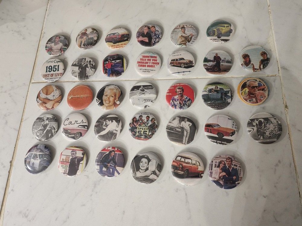 2.25" Retro Style Pinback Buttons 