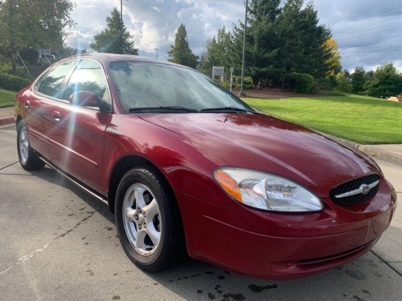 2003 Ford Taurus