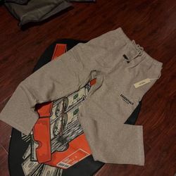 Dark Oat Uncuffed Essentials Sweats