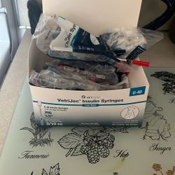 Vet Insulin Needles  For Dogs Who Need Insulin 