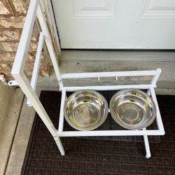 cart to put dog food