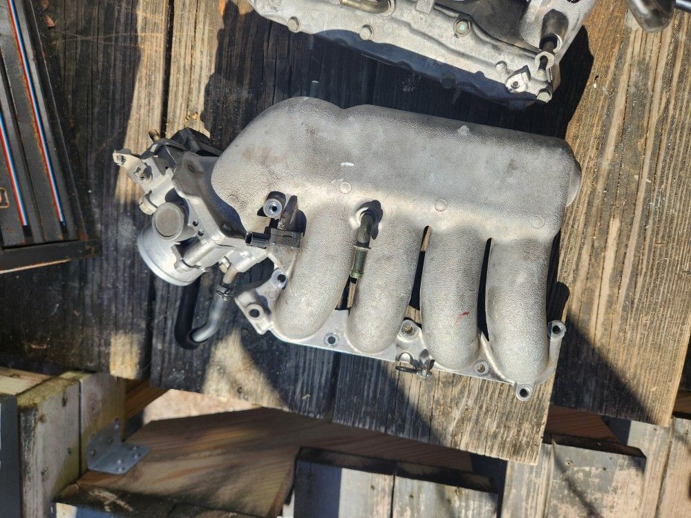 04 Acura Tsx Intake Manifold(complete)