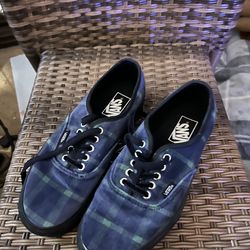 Vans platform with plaid