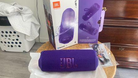 New JBLFlip 7 bluetooth battery 16h