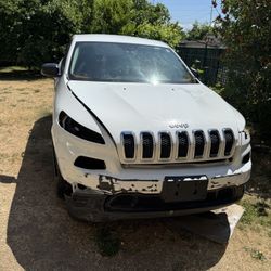 Jeep Cherokee Sport For Parts 2014 - 2018