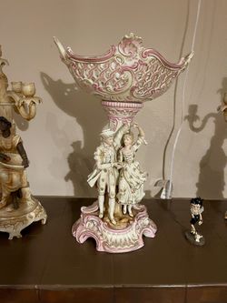 meissen centerpiece