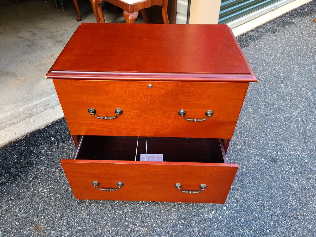 CHERRY LATERAL FILE CABINET