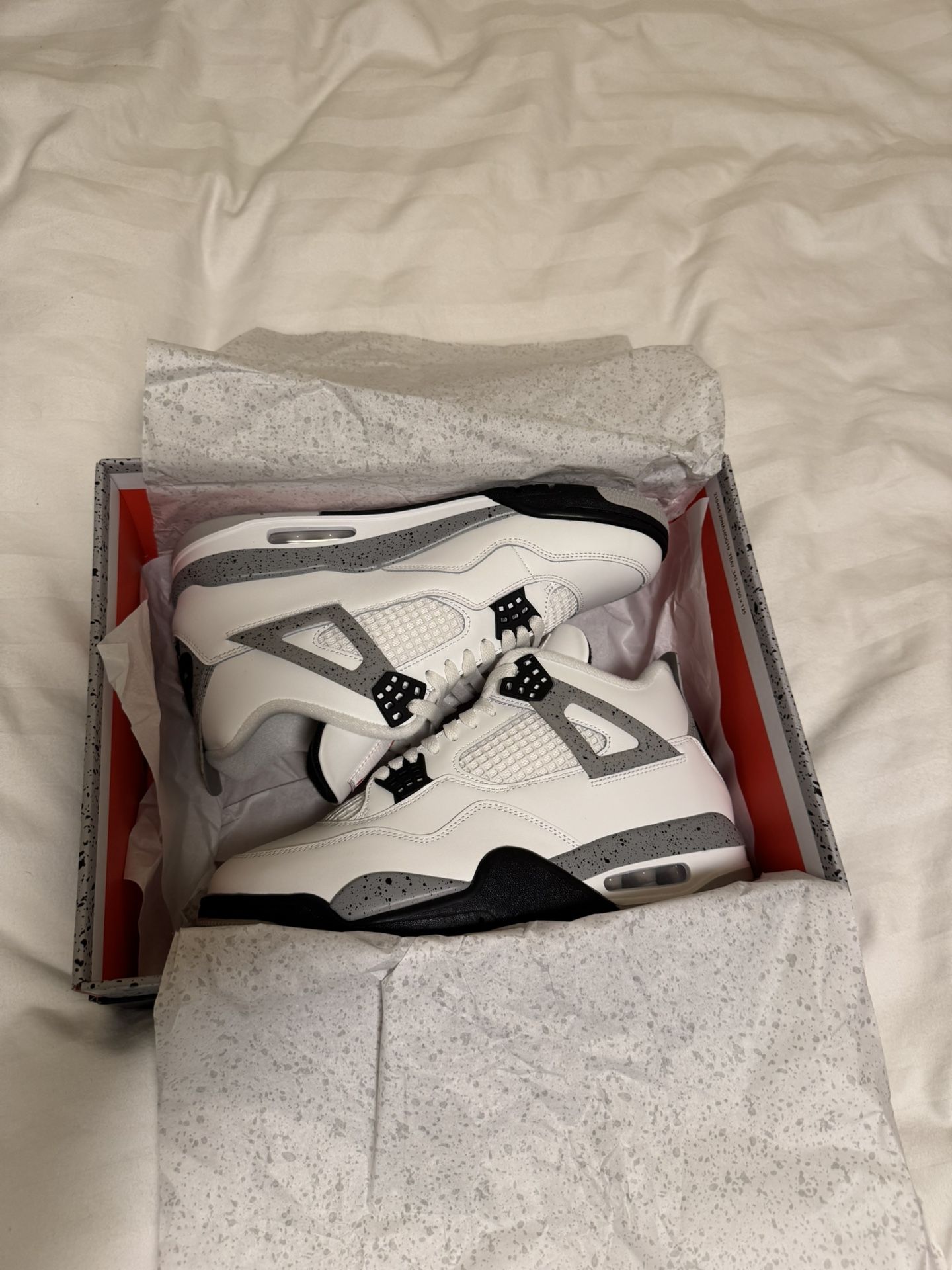 Jordan 4 White Cement