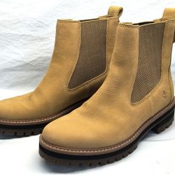 Timberland Courmayeur Valley Chelsea Women's Boots - Size 8.5