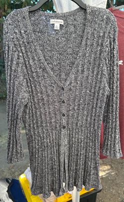 Women’s XL dressy top