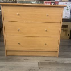 3 Drawer Dresser
