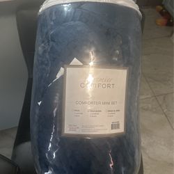 Blue Comforter, Mini Set Full-Size/Queen, Premium Comfort Blue