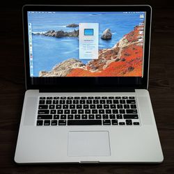 2015 Apple MacBook Pro 15” with Retina i7 / 1TB / 16GB - READ