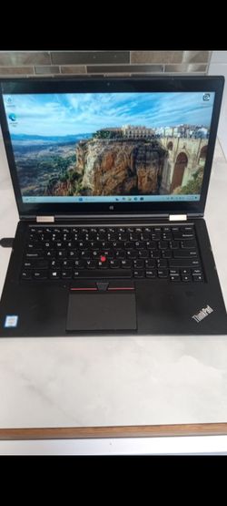 Lenovo X1 Yoga Touchscreen Thinkpad fast Intel I-7 6th gen windows 11 pro excellent condition