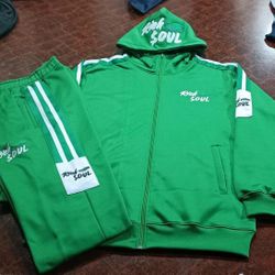 Rich$oul tracksuits sizes s-3xl $100 for 1 or 2 for $180 hit me up🔥✅✅‼️