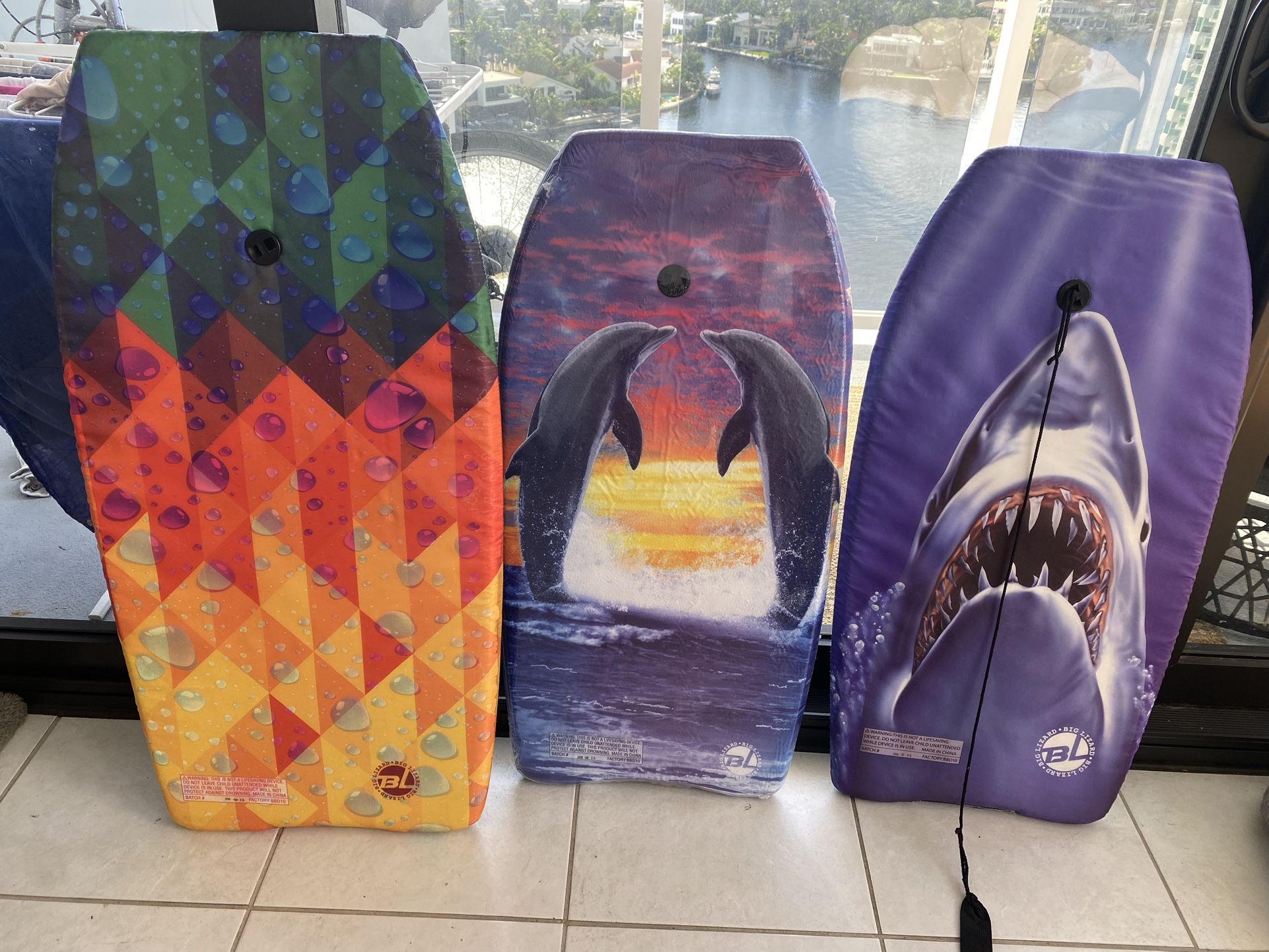 3x Boogie Boards, Skimboard