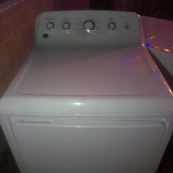 G.E  Precision Fill WASHER AND DRYER Combo 