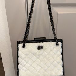 Black And White ( FUR ) Purse 