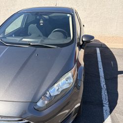 2016 Ford Fiesta Low Miles