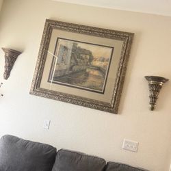 Big picture with 2 wall decorations