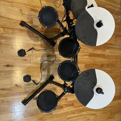 Alesis Kids Debut Drum Set 