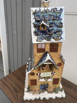 Christmas Metal Candlehouse Votive 