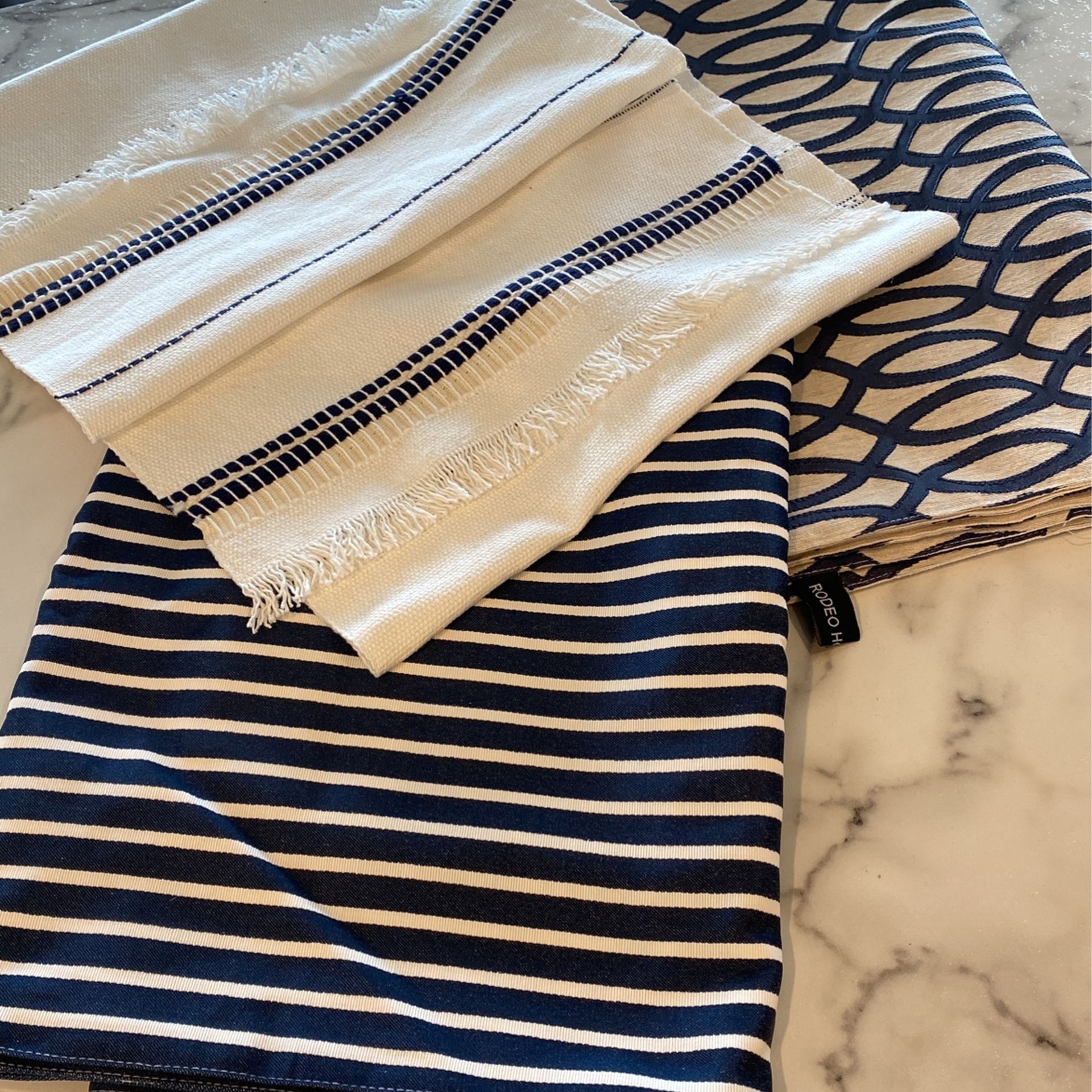 3 Table Runners