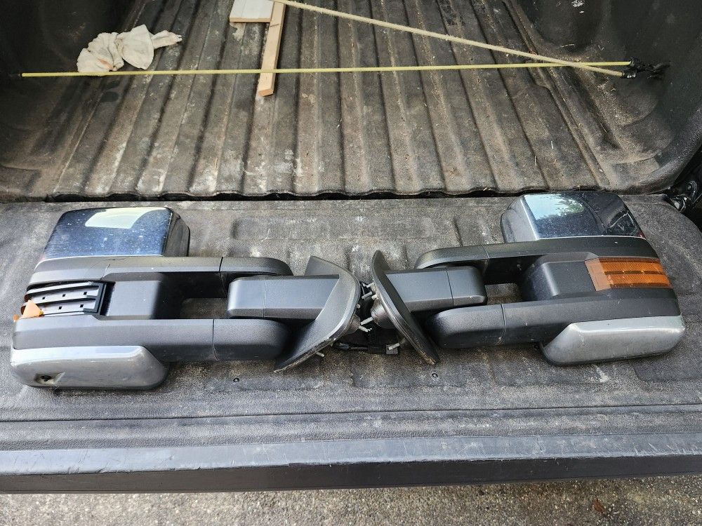 Chevy Tow Mirrors