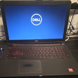 LapTop for Parts 💻 DELL INSPIRON 15-5576, AMD FX-9830P Radeon R7- chassis Broke, check Pictures ✔️💻