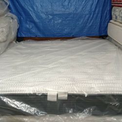 King Size Mattress (Colchón King Size)