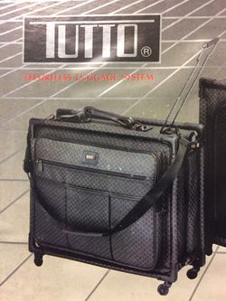 Wheeled Garment Bag! TUTTO Collapsible Carry-On Luggage with 4-Wheel drive. TUTTO has been recommended by back specialists and physiotherapists, and