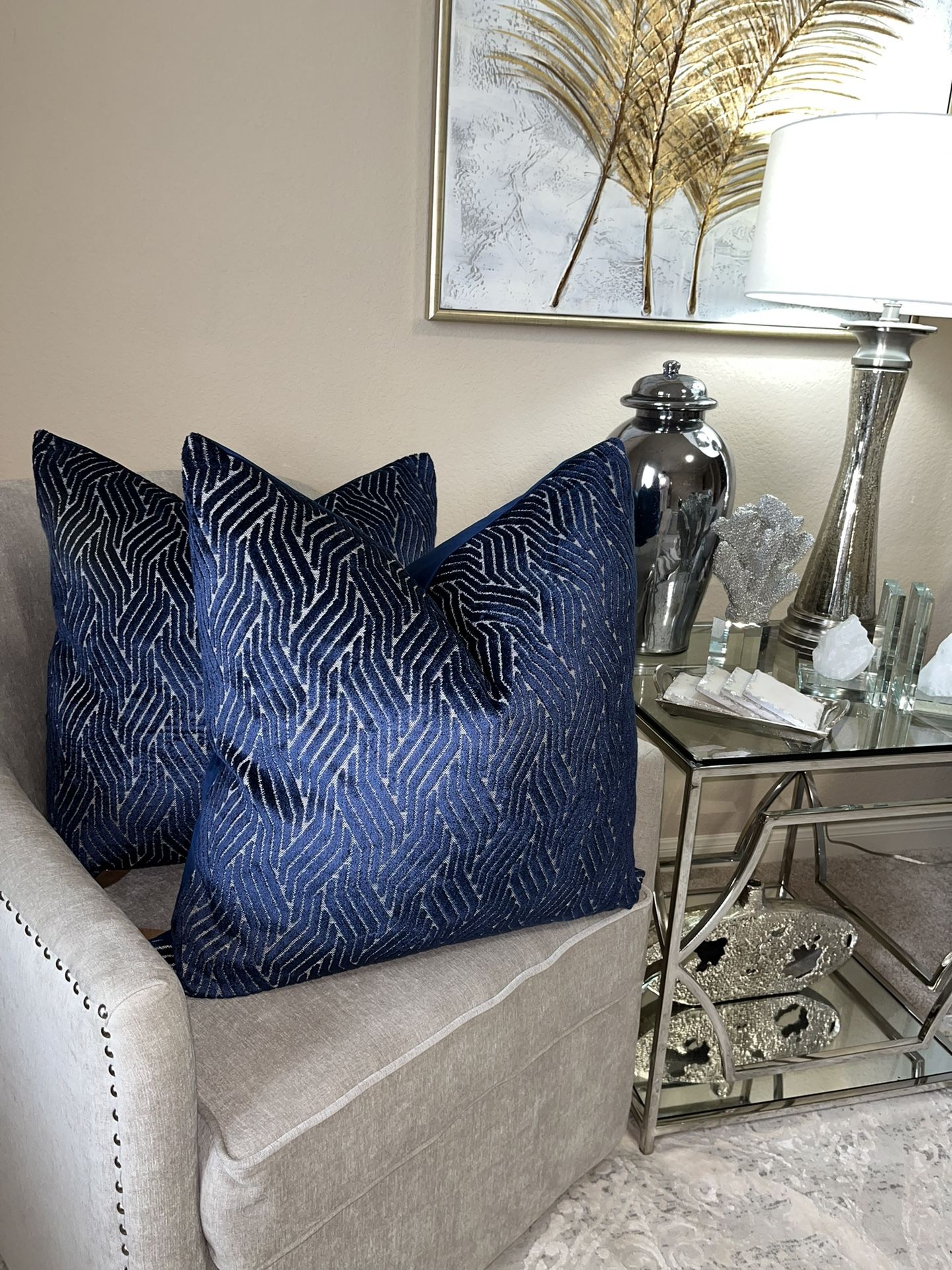 2NWT CALDEIRA MADE IN UK DECORATIVE PILLOWS for Sale in Mesquite, TX